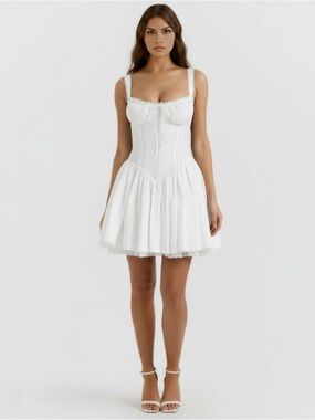 Almond Muse Luna NWT SIZE XL